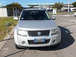 Usata 2011 Suzuki Grand Vitara SUV | 5000 €