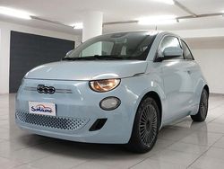Blu Usata 2020 Fiat 500e La Prima Tre volumi | 13.900 € (Buon prezzo)
