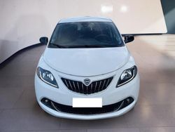 Bianco Usata 2022 Lancia Ypsilon Gold Due volumi | 13.900 € (Cara)