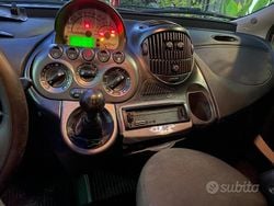 Bianco Usata 2008 Fiat Multipla Monovolume | 3500 €