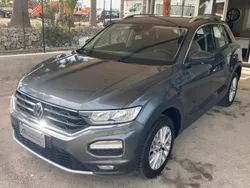 Grigio Usata 2020 VW T-Roc Business SUV | 19.500 € (Buon prezzo)