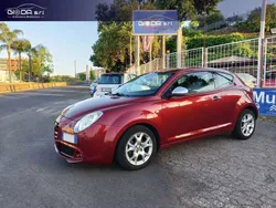 Rosso Usata 2010 Alfa Romeo MiTo Distinctive Due volumi | 4500 € (Buon prezzo)