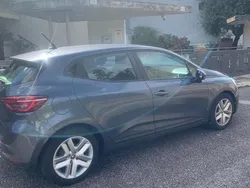 Usata 2021 Renault Clio V Tre volumi | 14.000 € (Buon prezzo)