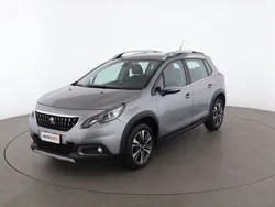Grigio Usata 2019 Peugeot 2008 Allure SUV | 13.199 € (Buon prezzo)
