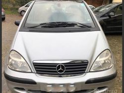 Grigio Usata 2001 Mercedes A170 Tre volumi | 1000 € (Buon prezzo)