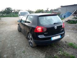 Nero Usata 2004 VW Golf V Due volumi | 1500 €