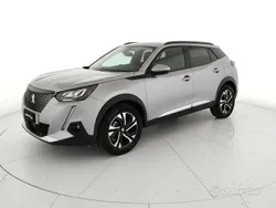 Grigio artense Usata 2020 Peugeot 2008 Allure SUV | 16.900 € (Buon prezzo)