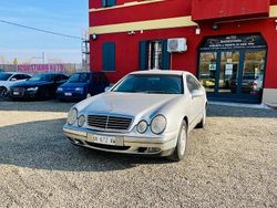 Argento Usata 1998 Mercedes CLK200 Elegance Coupé | 4900 € (Buon prezzo)