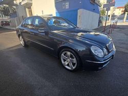 Usata 2005 Mercedes E270 Avantgarde Tre volumi | 7000 € (Molto cara)
