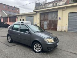 Usata 2005 Fiat Punto Tre volumi | 1690 € (Buon prezzo)