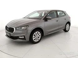 Grigio Usata 2024 Skoda Fabia Selection Tre volumi | 15.400 € (Buon prezzo)