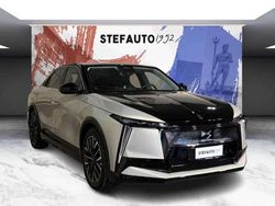 Grigio cristallo Nuova 2025 DS Automobiles N°8 SUV | 59.000 €