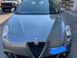 Usata 2013 Alfa Romeo Giulietta Tre volumi | 7900 € (Buon prezzo)