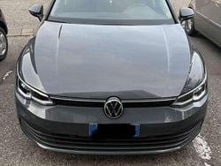 Usata 2021 VW Golf Life Tre volumi | 16.000 € (Ottimo prezzo)