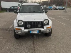 Usata 2004 Jeep Cherokee Limited SUV | 7250 € (Buon prezzo)