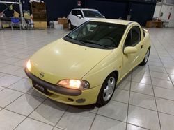 Giallo Usata 1996 Opel Tigra Coupé | 2450 € (Buon prezzo)