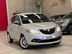 Grigio(met.) Usata 2018 Lancia Ypsilon Platinum Due volumi | 8250 € (Ottimo prezzo)