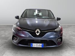 N.d Usata 2022 Renault Clio V Business Tre volumi | 13.900 € (Buon prezzo)