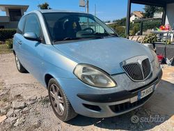 Usata 2004 Lancia Ypsilon Due volumi | 1690 € (Ottimo prezzo)