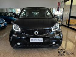 Nero Usata 2017 Smart ForTwo Coupé Due volumi | 12.800 € (Cara)