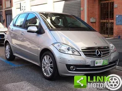 Grigio Usata 2011 Mercedes A160 Style Tre volumi | 7990 € (Molto cara)