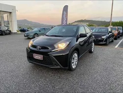 Nero Usata 2024 Toyota Aygo Active Due volumi | 15.950 € (Buon prezzo)