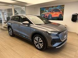 Grigio Usata 2021 Audi Q4 e-tron Ambiente SUV | 29.000 € (Buon prezzo)