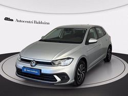 Argento met Usata 2022 VW Polo Life Tre volumi | 17.500 € (Buon prezzo)