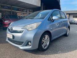 Blu/azzurro Usata 2011 Toyota Verso-S Lounge Monovolume | 7900 € (Buon prezzo)