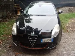 Usata 2012 Alfa Romeo Giulietta Due volumi | 4000 € (Super prezzo)