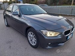 Grigio Usata 2015 BMW 318 Tre volumi | 5999 € (Super prezzo)