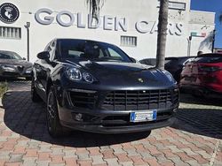 Grigio Usata 2017 Porsche Macan SUV | 29.000 € (Buon prezzo)