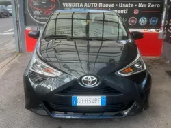 Grigio Usata 2020 Toyota Aygo Business Edition Due volumi | 12.900 € (Buon prezzo)