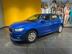 Blu/azzurro Usata 2022 Skoda Fabia Ambition Due volumi | 16.390 € (Buon prezzo)