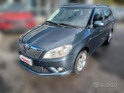 Grigio Usata 2014 Skoda Fabia Drive Station wagon | 5200 € (Buon prezzo)