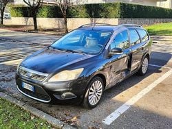Nero Usata 2009 Ford Focus Titanium Station wagon | 700 € (Super prezzo)