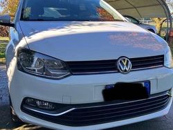 Usata 2016 VW Polo Comfortline Tre volumi | 7900 € (Ottimo prezzo)