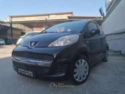 Nero Usata 2009 Peugeot 107 Due volumi | 3799 € (Buon prezzo)