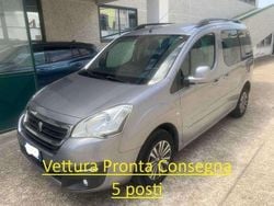 Grigio Usata 2017 Peugeot Partner Tepee Active Monovolume | 9990 € (Cara)