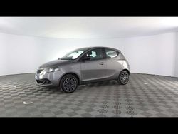 Grigio / pastello Usata 2022 Lancia Ypsilon Gold Due volumi | 10.900 € (Buon prezzo)