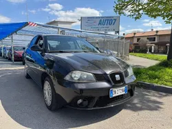 Grigio scuro Usata 2008 Seat Ibiza Tre volumi | 2690 € (Buon prezzo)