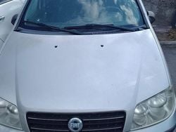 Grigio Usata 2006 Fiat Punto Due volumi | 1000 € (Buon prezzo)