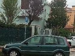 Usata 2003 Ford Fusion | 1900 € (Cara)