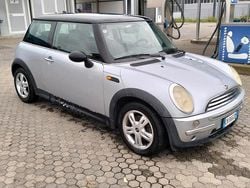 Grigio Usata 2004 Mini One D Due volumi | 3000 €