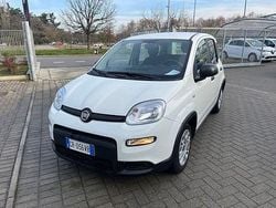Bianco Usata 2023 Fiat Panda S Due volumi | 9990 € (Buon prezzo)