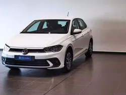 Bianco Usata 2023 VW Polo Life Due volumi | 18.500 € (Buon prezzo)