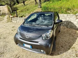 Usata 2009 Toyota iQ Executive Due volumi | 8900 € (Buon prezzo)
