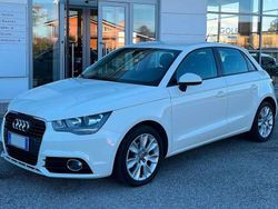Bianco amalfi Usata 2012 Audi A1 Sportback Ambition Due volumi | 8900 € (Buon prezzo)