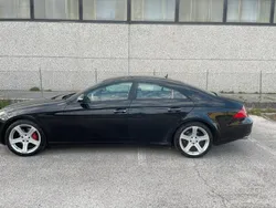 Usata 2006 Mercedes CLS320 Tre volumi | 6500 € (Ottimo prezzo)