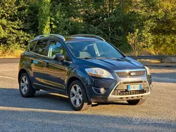 Grigio Usata 2009 Ford Kuga Titanium SUV | 5900 € (Buon prezzo)